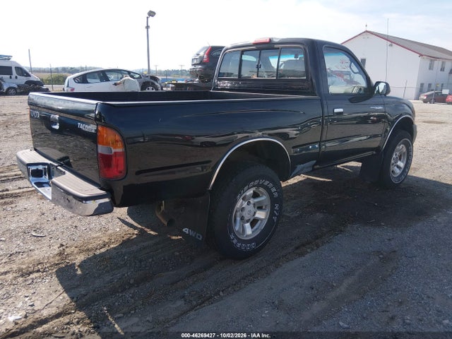 2000 Toyota Tacoma მანქანა იყიდება აუქციონზე, vin: 4TAPM62N0YZ627010, აუქციონის ნომერი: 46269427