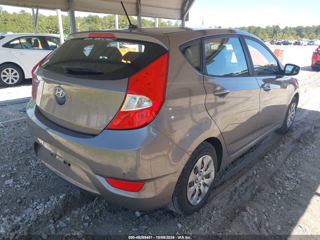2017 Hyundai Accent Se მანქანა იყიდება აუქციონზე, vin: KMHCT5AE3HU357703, აუქციონის ნომერი: 46269481