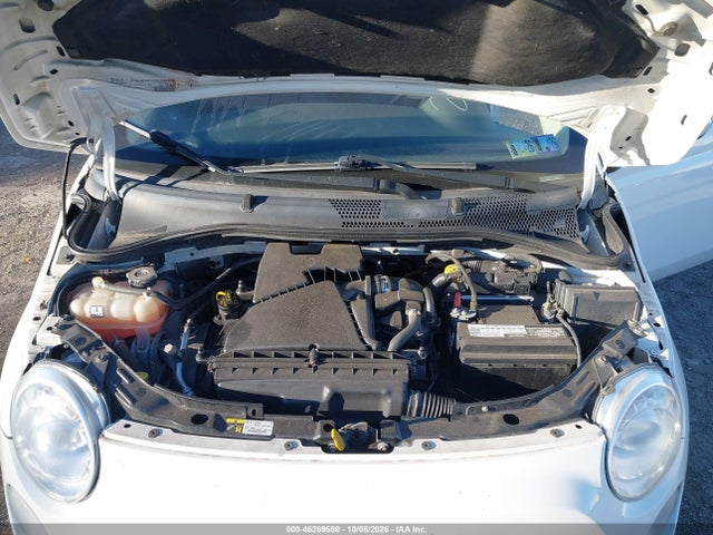 46269590 :رقم المزاد ، 3C3CFFAR2FT624037 vin ، 2015 Fiat 500 Pop مزاد بيع