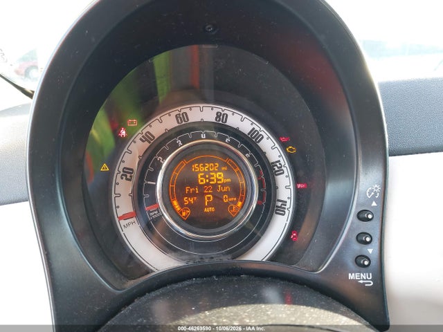 46269590 :رقم المزاد ، 3C3CFFAR2FT624037 vin ، 2015 Fiat 500 Pop مزاد بيع