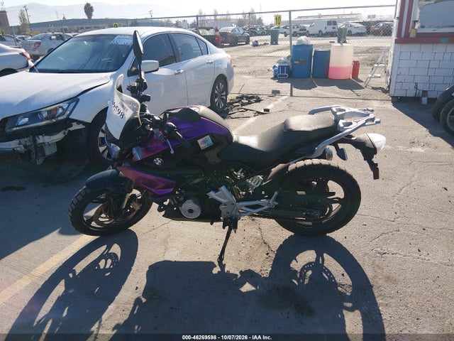 2018 Bmw G310 R მანქანა იყიდება აუქციონზე, vin: WB30G110XJR856584, აუქციონის ნომერი: 46269598