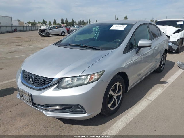 2HGFB2F72FH519769 Honda CIVIC SE