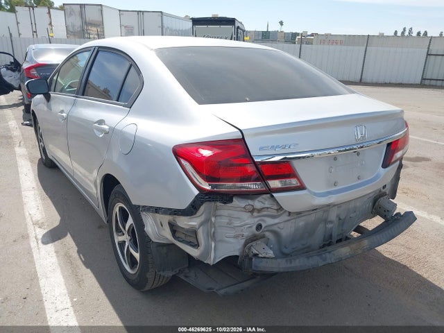2HGFB2F72FH519769 Honda CIVIC SE