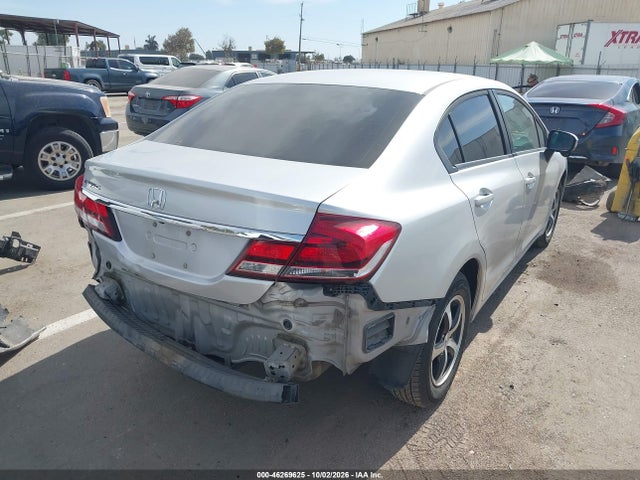 2HGFB2F72FH519769 Honda CIVIC SE
