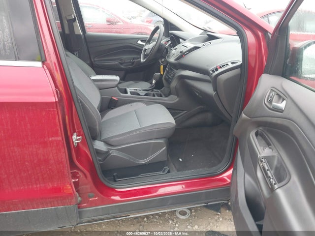 Продаж на аукціоні авто 2017 Ford Escape Se, vin: 1FMCU0GD3HUE89102, номер лоту: 46269637