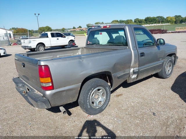 46269654 :رقم المزاد ، 1GCEC14V2YZ178976 vin ، 2000 Chevrolet Silverado 1500 مزاد بيع