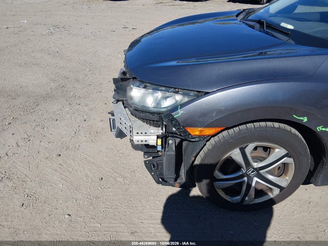 Aukcja sprzedaży 2018 Honda Civic Lx, vin: 19XFC2F50JE203835, numer aukcji: 46269660