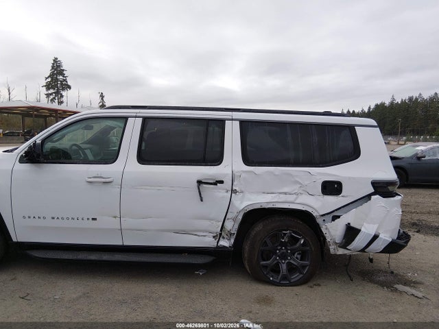 1C4SJSBP2TS166590 Jeep Grand Wagoneer L Limited Altitude 4x4