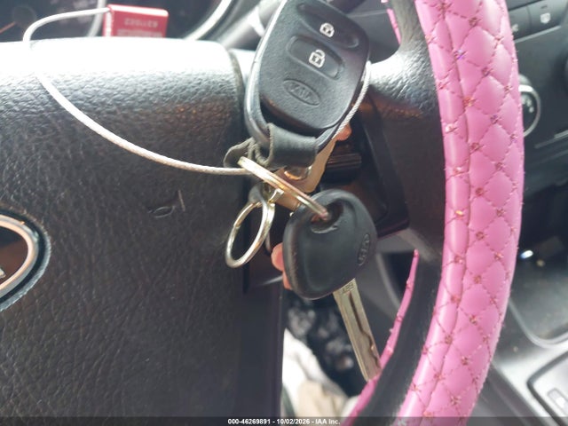 2013 Kia Sorento Lx V6 მანქანა იყიდება აუქციონზე, vin: 5XYKTDA22DG338846, აუქციონის ნომერი: 46269891