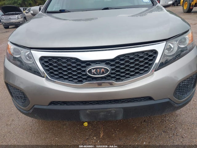 2013 Kia Sorento Lx V6 მანქანა იყიდება აუქციონზე, vin: 5XYKTDA22DG338846, აუქციონის ნომერი: 46269891