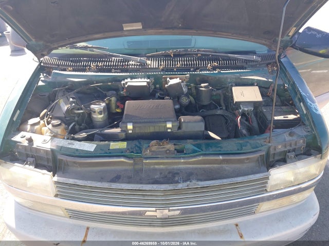 Продаж на аукціоні авто 2000 Chevrolet Astro, vin: 1GNDM19W9YB124911, номер лоту: 46269959