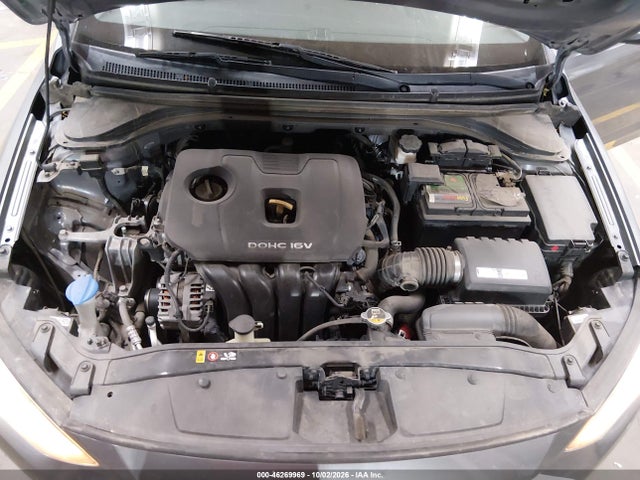 2017 Hyundai Elantra Se მანქანა იყიდება აუქციონზე, vin: KMHD74LF7HU371192, აუქციონის ნომერი: 46269969
