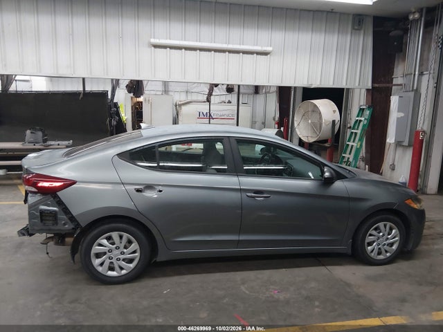 2017 Hyundai Elantra Se მანქანა იყიდება აუქციონზე, vin: KMHD74LF7HU371192, აუქციონის ნომერი: 46269969