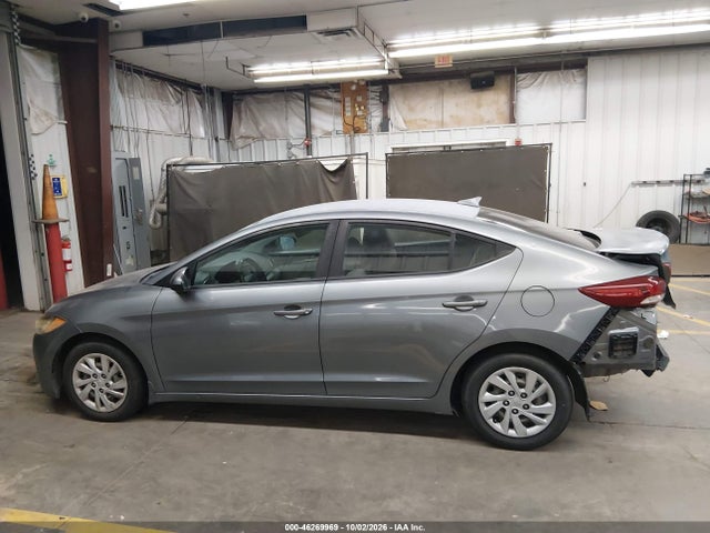 2017 Hyundai Elantra Se მანქანა იყიდება აუქციონზე, vin: KMHD74LF7HU371192, აუქციონის ნომერი: 46269969