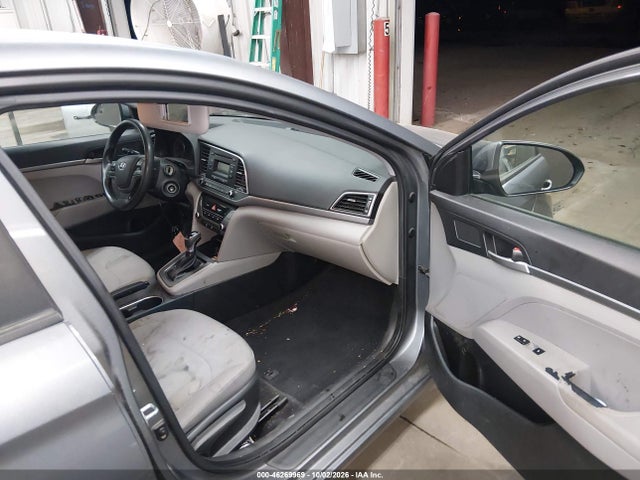 2017 Hyundai Elantra Se მანქანა იყიდება აუქციონზე, vin: KMHD74LF7HU371192, აუქციონის ნომერი: 46269969