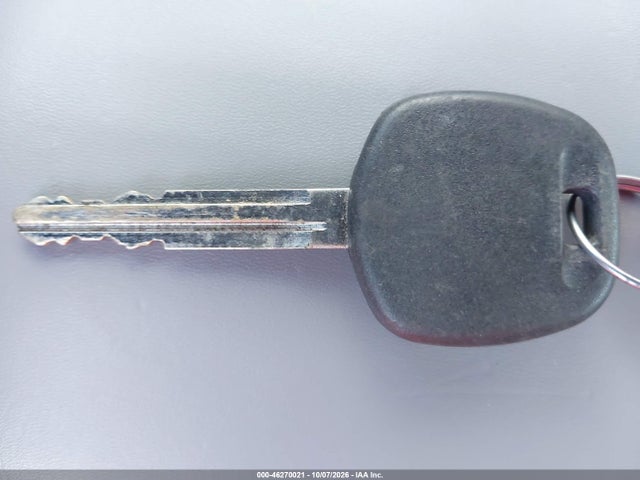 46270021 :رقم المزاد ، 2T1BURHE4HC835926 vin ، 2017 Toyota Corolla Le مزاد بيع