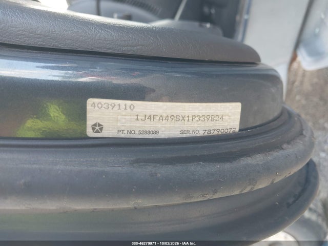 46270071 :رقم المزاد ، 1J4FA49SX1P339824 vin ، 2001 Jeep Wrangler Sport مزاد بيع