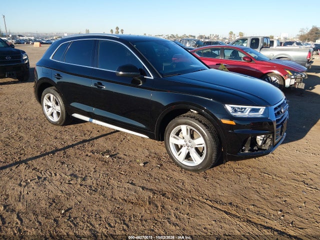 Auction sale of the 2019 Audi Q5 45 Premium, vin: WA1BNAFYXK2061385, lot number: 46270075