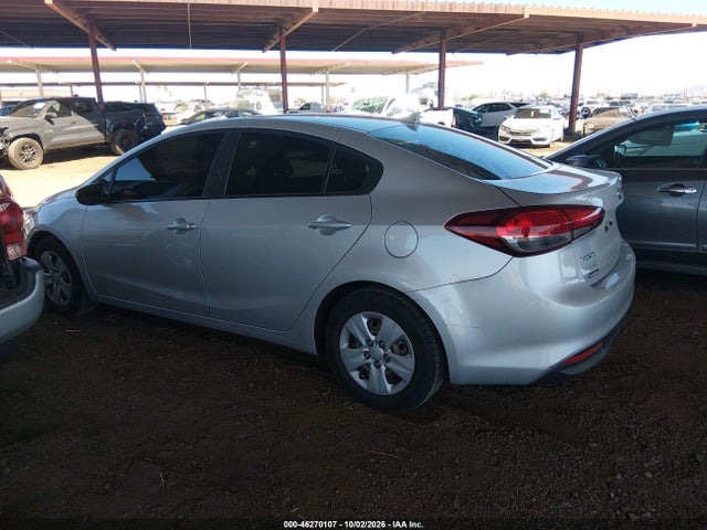 Продаж на аукціоні авто 2018 Kia Forte Lx, vin: 3KPFK4A75JE175232, номер лоту: 46270107