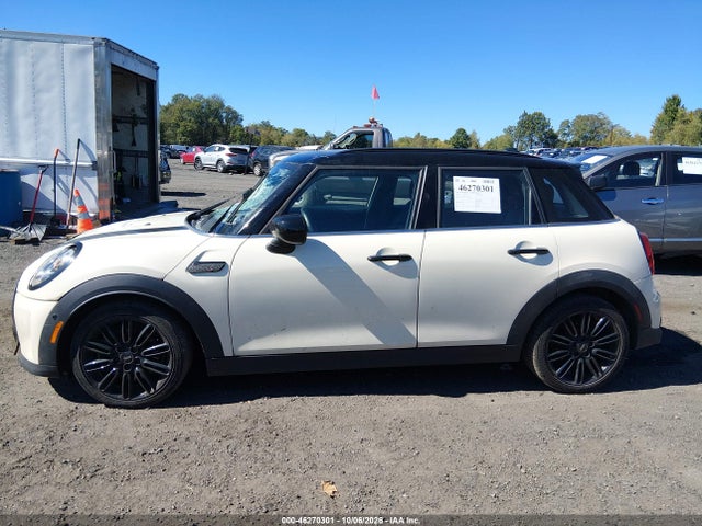 46270301 :رقم المزاد ، WMW53DK01P2T64294 vin ، 2023 Mini Hardtop Cooper S مزاد بيع