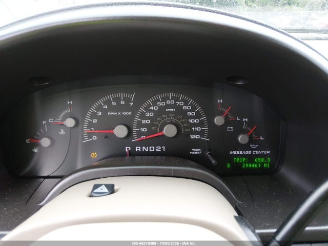 46270308 :رقم المزاد ، 1FMFU18L24LA36663 vin ، 2004 Ford Expedition Eddie Bauer مزاد بيع