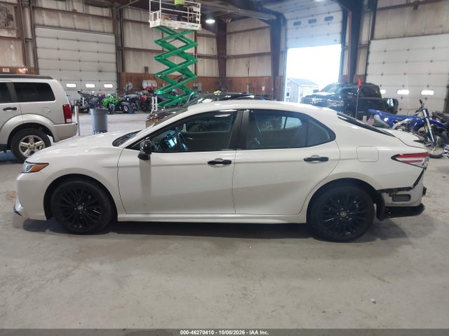 2020 Toyota Camry Se Nightshade Edition Awd მანქანა იყიდება აუქციონზე, vin: 4T1G11BK7LU004264, აუქციონის ნომერი: 46270410