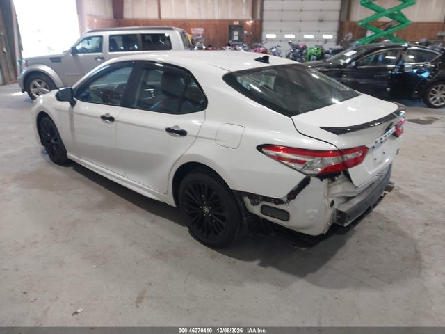 2020 Toyota Camry Se Nightshade Edition Awd მანქანა იყიდება აუქციონზე, vin: 4T1G11BK7LU004264, აუქციონის ნომერი: 46270410