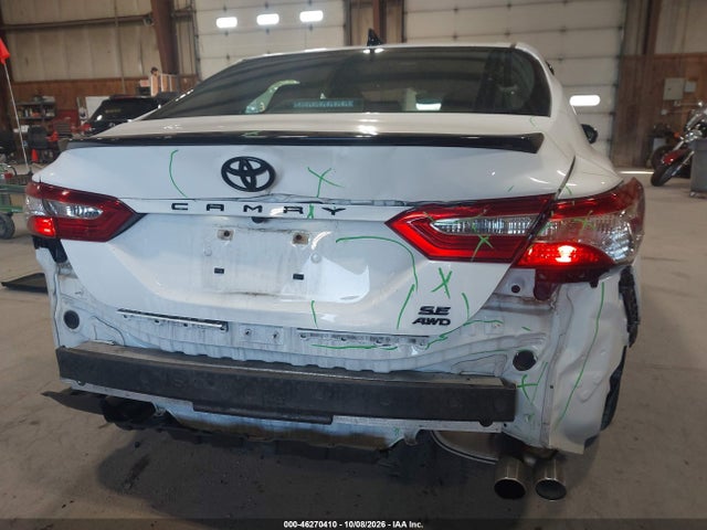 2020 Toyota Camry Se Nightshade Edition Awd მანქანა იყიდება აუქციონზე, vin: 4T1G11BK7LU004264, აუქციონის ნომერი: 46270410