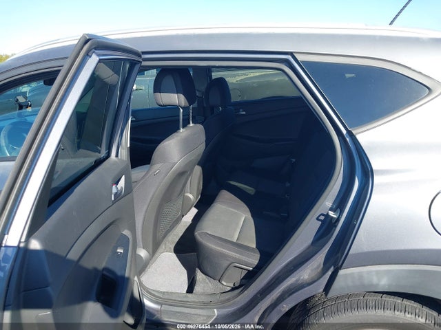 2016 Hyundai Tucson Sport მანქანა იყიდება აუქციონზე, vin: KM8J3CA20GU147270, აუქციონის ნომერი: 46270454