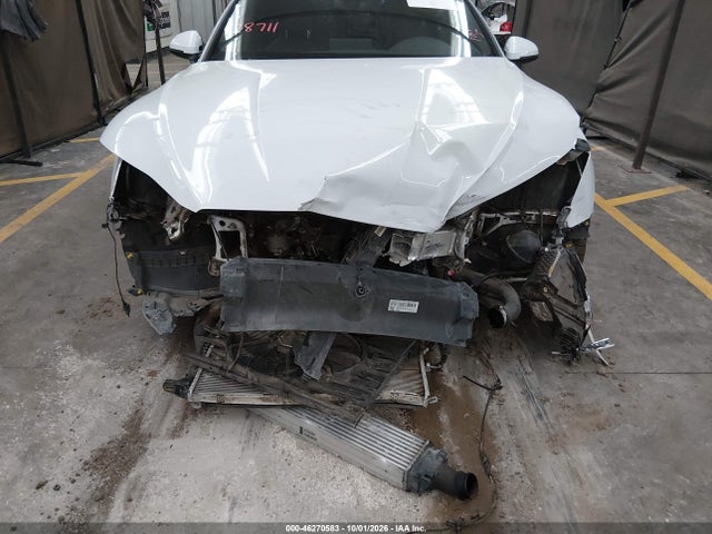 46270583 :رقم المزاد ، WAUENCF57JA128711 vin ، 2018 Audi A5 2.0t Premium مزاد بيع