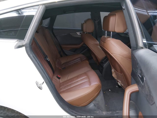 46270583 :رقم المزاد ، WAUENCF57JA128711 vin ، 2018 Audi A5 2.0t Premium مزاد بيع
