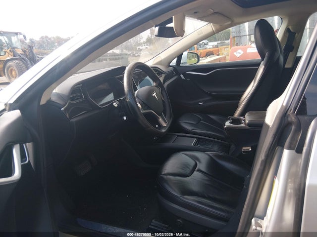 46270599 :رقم المزاد ، 5YJSA1H11EFP62187 vin ، 2014 Tesla Model S P85 مزاد بيع