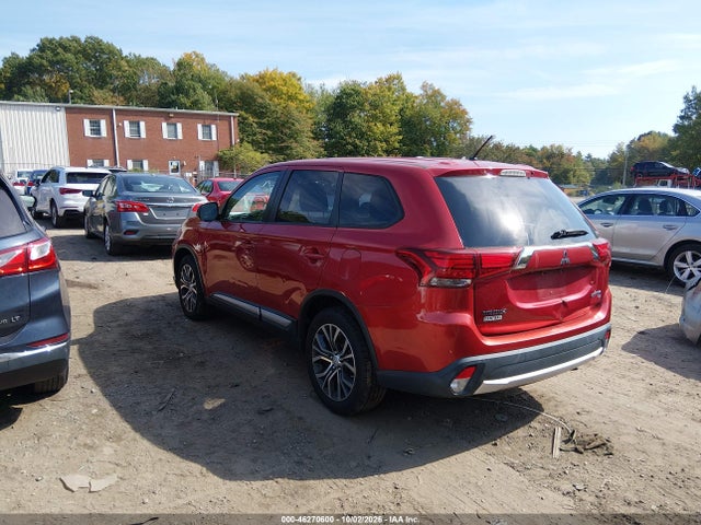 46270600 :رقم المزاد ، JA4AZ3A3XGZ019692 vin ، 2016 Mitsubishi Outlander Se مزاد بيع