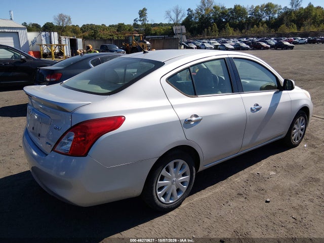 46270627 :رقم المزاد ، 3N1CN7AP7EL806725 vin ، 2014 Nissan Versa 1.6 Sv مزاد بيع