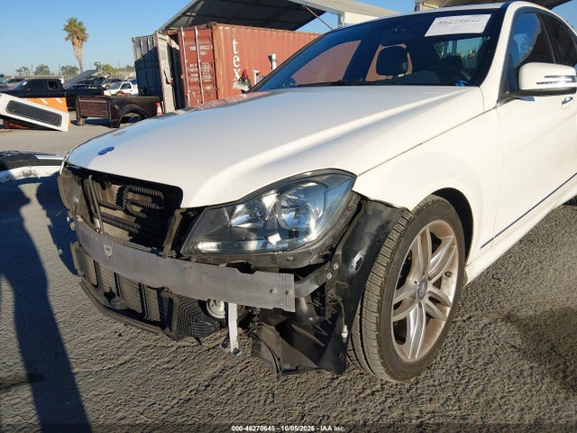 46270645 :رقم المزاد ، WDDGF4HB9EA968132 vin ، 2014 Mercedes-benz C 250 Sport مزاد بيع