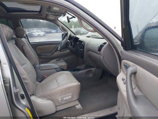 46270678 :رقم المزاد ، 5TDZT34A74S235890 vin ، 2004 Toyota Sequoia Sr5 V8 مزاد بيع
