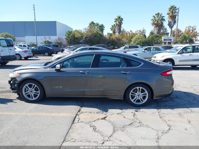 2016 Ford Fusion Hybrid Titanium მანქანა იყიდება აუქციონზე, vin: 3FA6P0RU3GR166377, აუქციონის ნომერი: 46270713