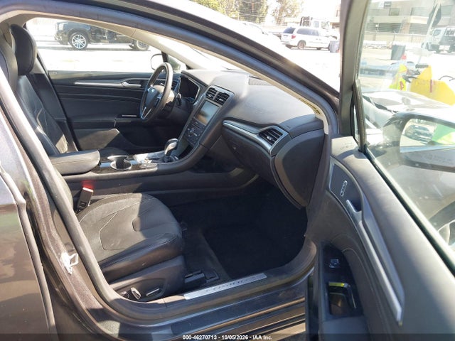 2016 Ford Fusion Hybrid Titanium მანქანა იყიდება აუქციონზე, vin: 3FA6P0RU3GR166377, აუქციონის ნომერი: 46270713