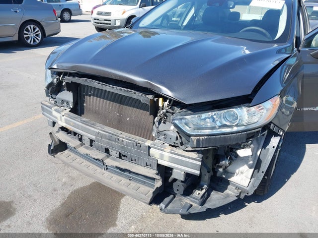 2016 Ford Fusion Hybrid Titanium მანქანა იყიდება აუქციონზე, vin: 3FA6P0RU3GR166377, აუქციონის ნომერი: 46270713