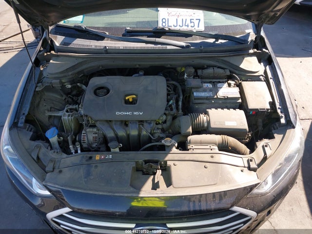 Hyundai ELANTRA SEL 2018 5NPD84LF7JH231791 Image 10
