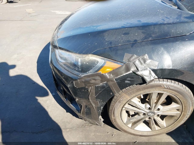 Hyundai ELANTRA SEL 2018 5NPD84LF7JH231791 Image 6