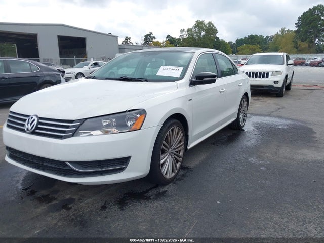 46270831 :رقم المزاد ، 1VWBS7A39FC078169 vin ، 2015 Volkswagen Passat 1.8t Sport مزاد بيع