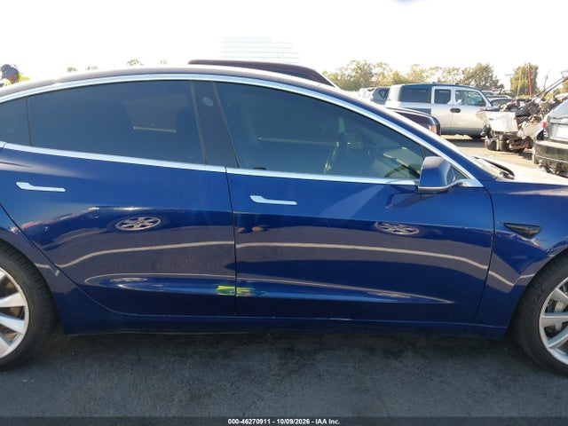 5YJ3E1EA3JF060086 Tesla Model 3 Long Range/mid Range