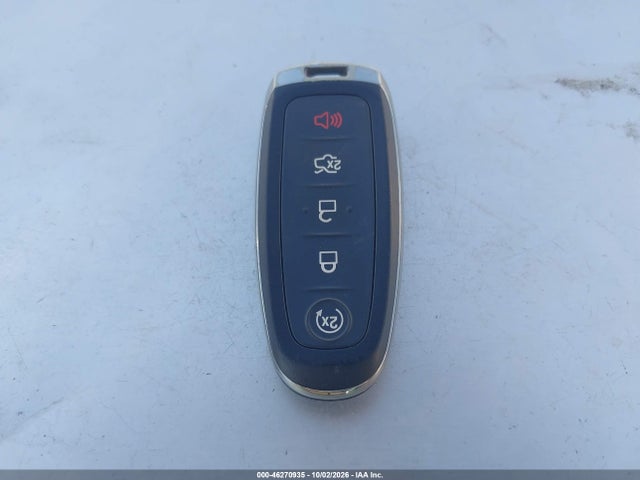 Продаж на аукціоні авто 2019 Ford Escape Titanium, vin: 1FMCU9J98KUA42314, номер лоту: 46270935
