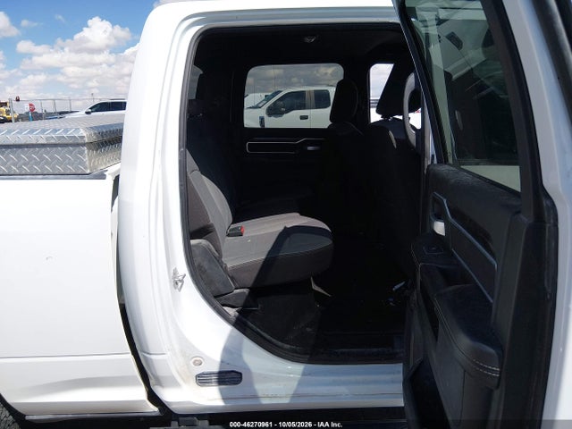 Продаж на аукціоні авто 2024 Ram 2500 Big Horn  4x4 6'4 Box, vin: 3C6UR5DJ2RG373791, номер лоту: 46270961