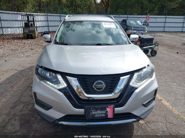 46270992 :رقم المزاد ، KNMAT2MV4JP593514 vin ، 2018 Nissan Rogue Sv مزاد بيع