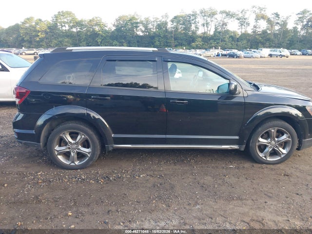 46271048 :رقم المزاد ، 3C4PDDGG7HT541753 vin ، 2017 Dodge Journey Crossroad Plus Awd مزاد بيع