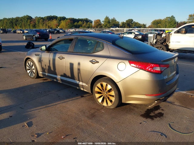 2013 Kia Optima Sx მანქანა იყიდება აუქციონზე, vin: 5XXGR4A6XDG183880, აუქციონის ნომერი: 46271059