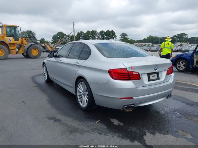 2011 Bmw 550i მანქანა იყიდება აუქციონზე, vin: WBAFR9C52BC757296, აუქციონის ნომერი: 46271064
