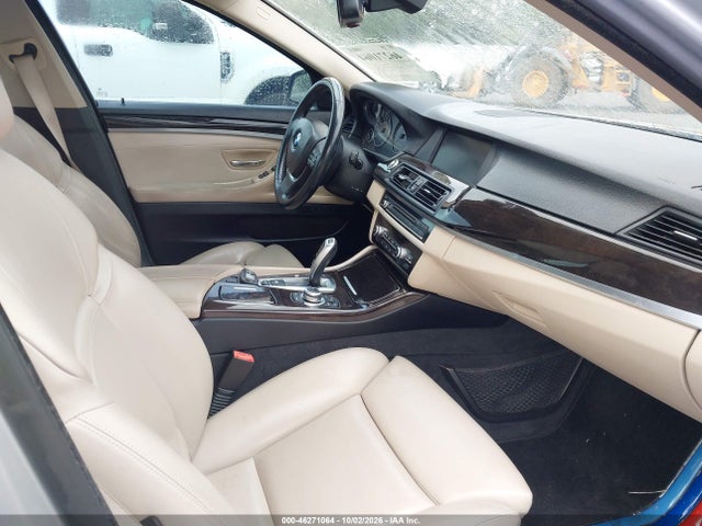 2011 Bmw 550i მანქანა იყიდება აუქციონზე, vin: WBAFR9C52BC757296, აუქციონის ნომერი: 46271064